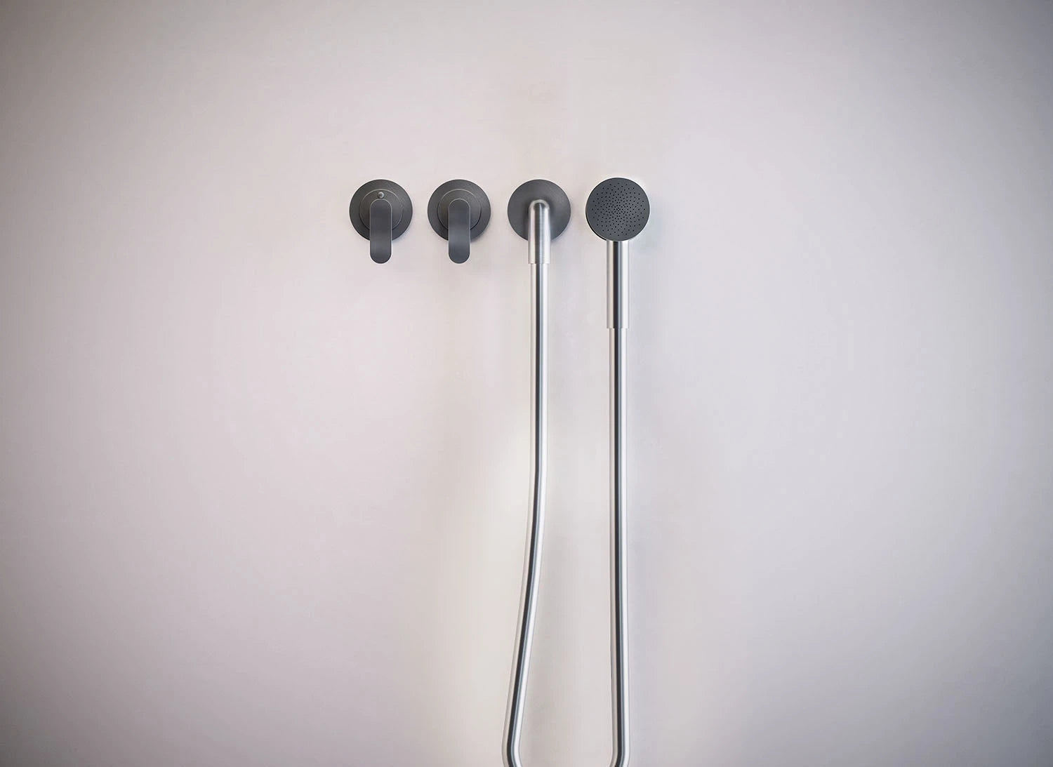 JP 32.2 Hand Shower Set | Minimal Shower Fixture – COCOON